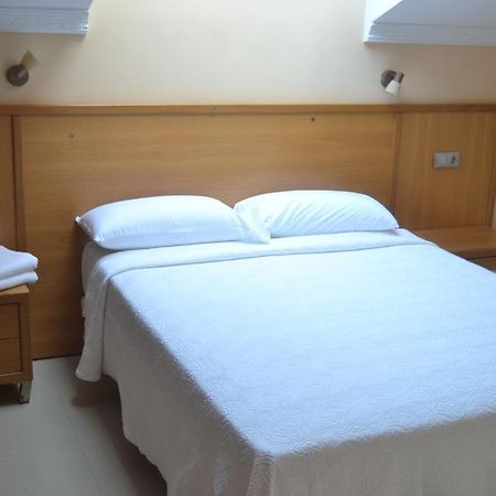 Hotel La Ribera Santianes Extérieur photo