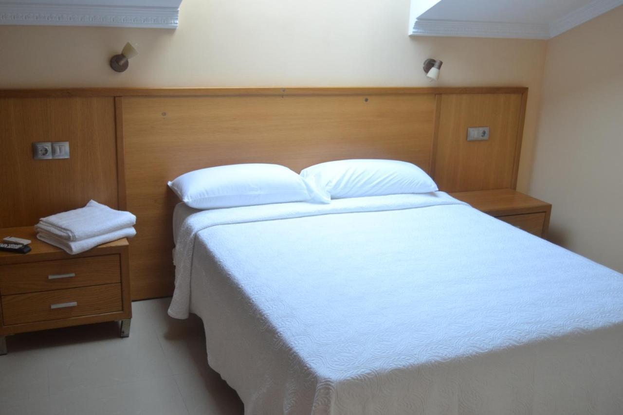 Hotel La Ribera Santianes Extérieur photo